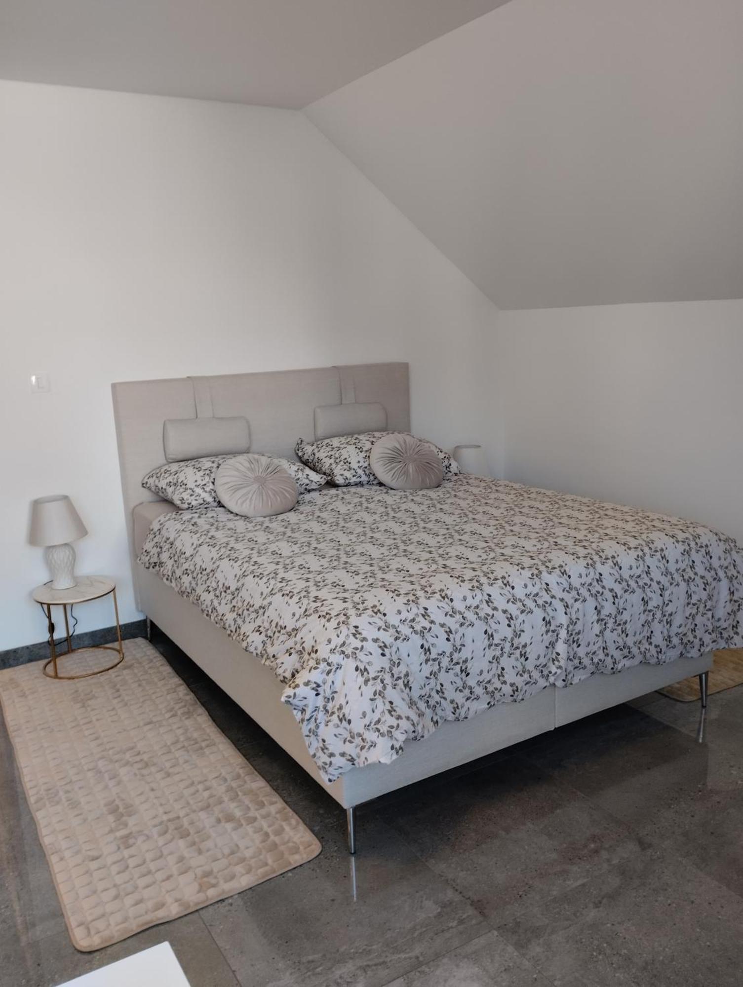 Apartma Azurre Postojna Exterior foto